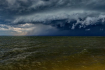 June 21: Watching Afternoon Thunderstorms