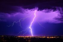 Strong Thunderstorms Possible