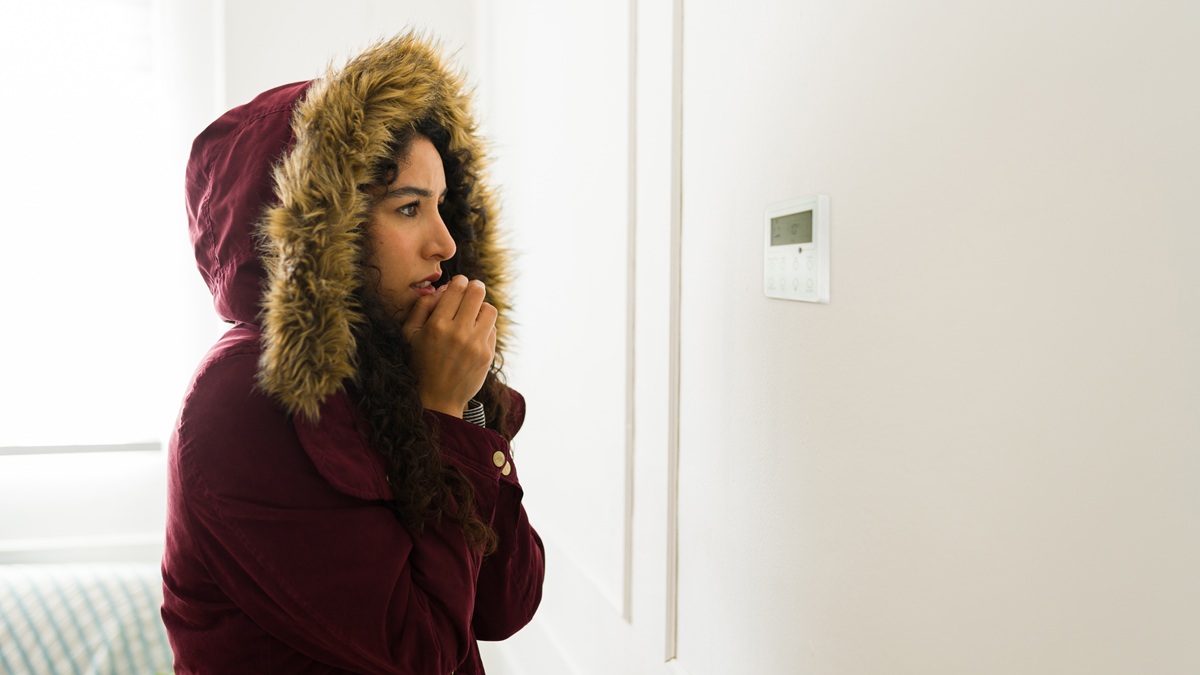 Rude Awakening after Anomalous Warmth
